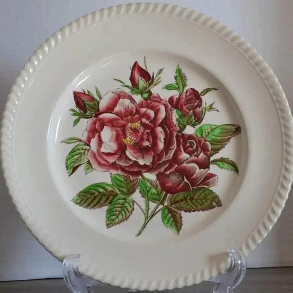 Johnson Bros.  - "Rose" plate - Picture 1 of 7